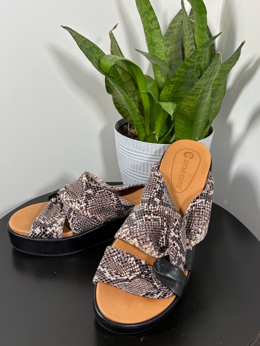 Corso Como Bilanka python print leather slide/sandal 7M like new!